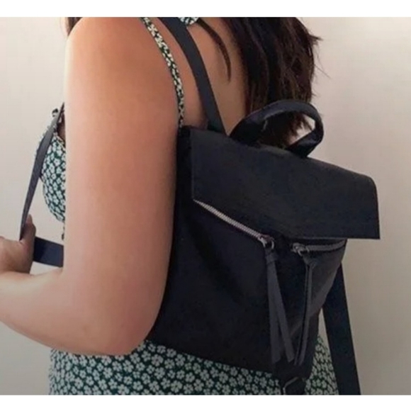 New Botkier New York  Backpack Black Vegan Leather - Picture 1 of 16